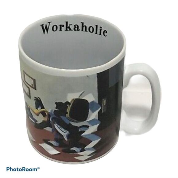Looney Tunes XL Ceramic Mug Lifestyle 90s Workaholic - Picture 1 of 4